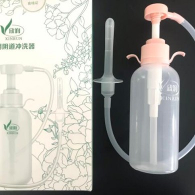 医用阴道冲洗器