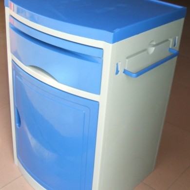 床头柜