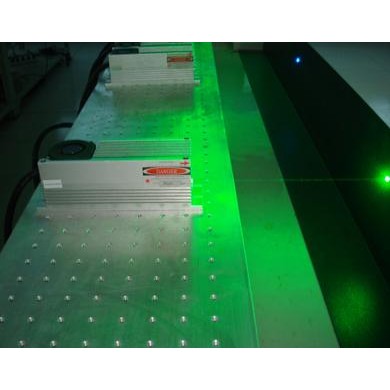 绿光固体激光器532nm1~500mW_简介