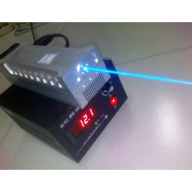 457nm蓝光固体激光器1500~5000mW_简介
